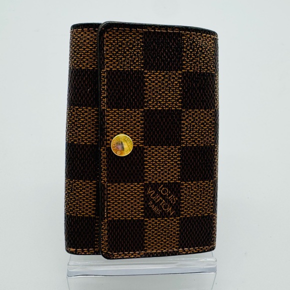 Louis Vuitton Handbags - Louis Vuitton Key Holder